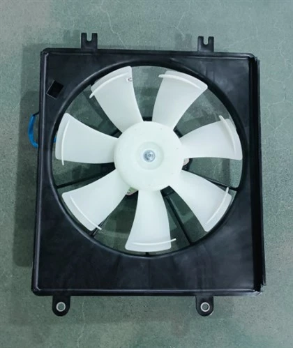 A/C کنڈینسر فین برائے 22-23 Honda Civic 4Cy/2.0 دائیں ہاتھ کے مسافر OEM 38615-64S-A01